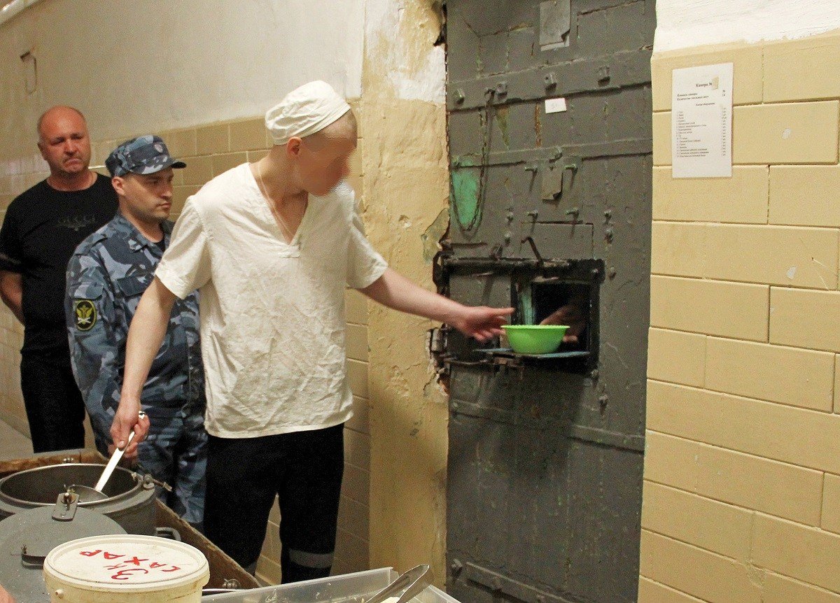 Трое заключенных Читинского централа голодают уже неделю