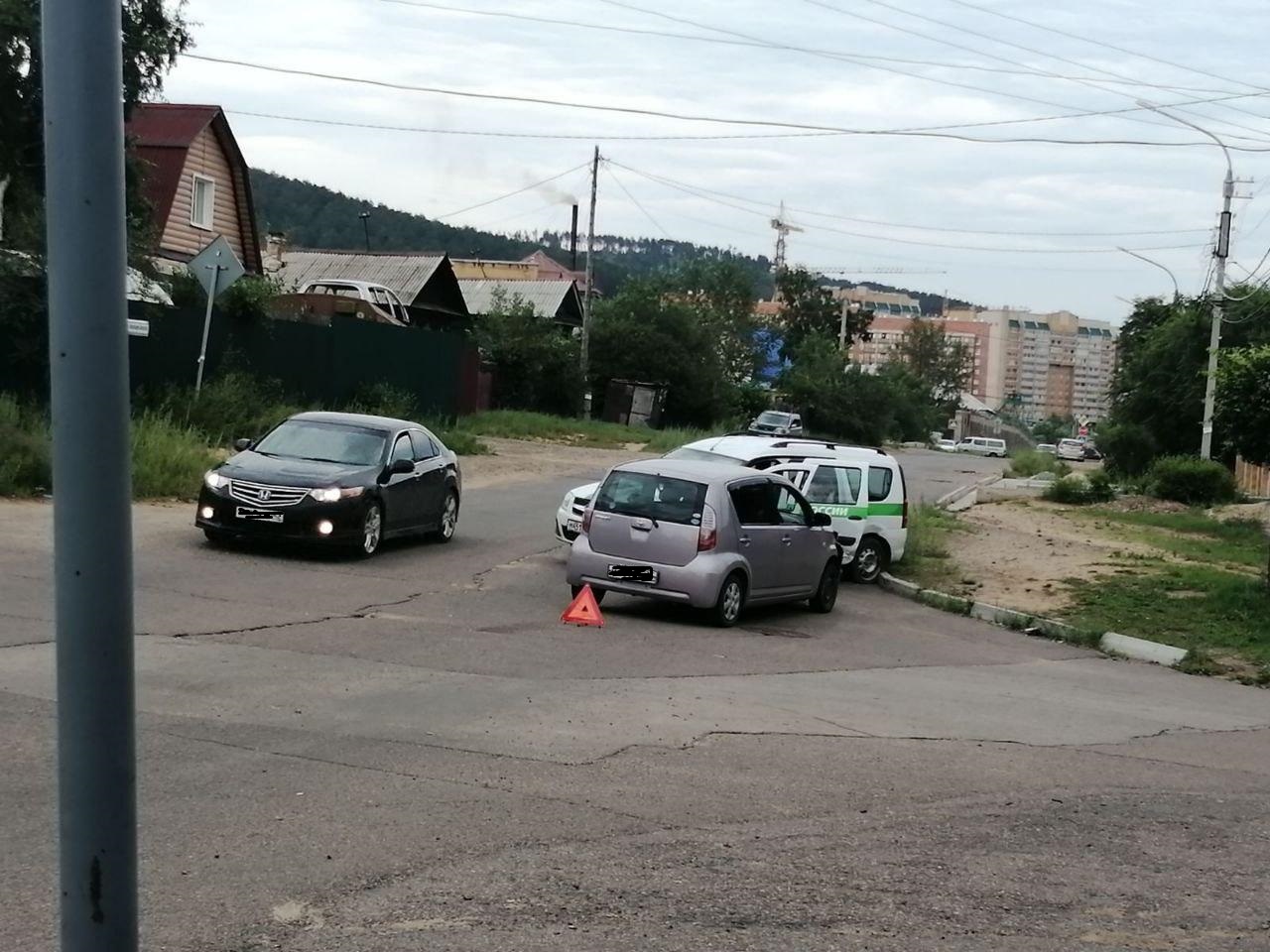 Машина УФСИН попала в ДТП в Чите