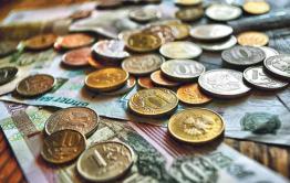 В России одобрили законопроект об изменении МРОТ с 2021 года