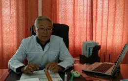Главврач Дульдургинской ЦРБ отказал в квартирах двум врачам по госпрограмме. В одну из квартир в итоге заселился он сам.