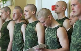 Около 3 тысяч забайкальцев поступят на военную службу