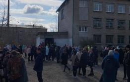 Читинские школы эвакуируют из-за сообщений о минировании — детей отпускают домой