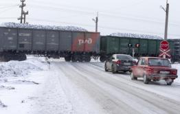 Автомобиль столкнулся с грузовым поездом в Хилокском районе. Пострадавших нет
