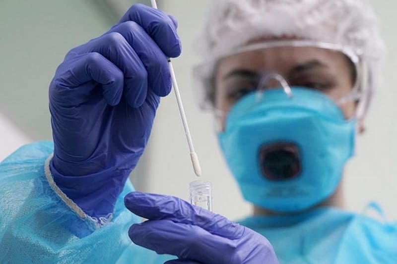 Результаты теста на COVID-19 в 40% случаев неверные 