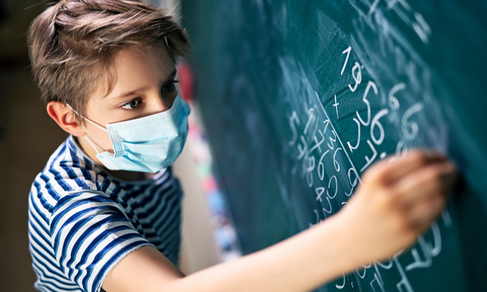 Забайкальских школьников и педагогов будут отстранять от учёбы при малейших симптомах ОРВИ