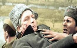 Мичман с Камчатки задушевно спел песню на века «От героев былых времен»