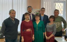  Трепещите, мыши: Новогодние поздравления от сотрудников «Вечорки» и губернатора в формате колонки редактора