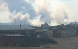 ​Пожар бушует около станции Лесная