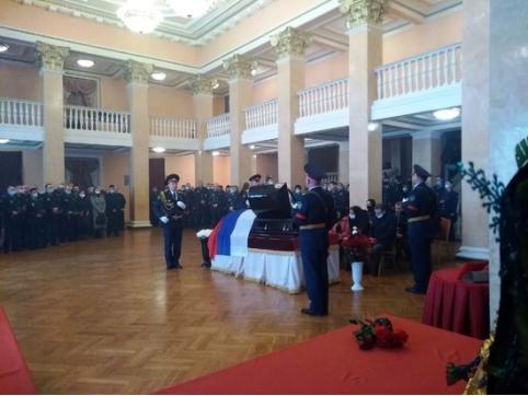 В Чите проводили Евгения Шихова в последний путь