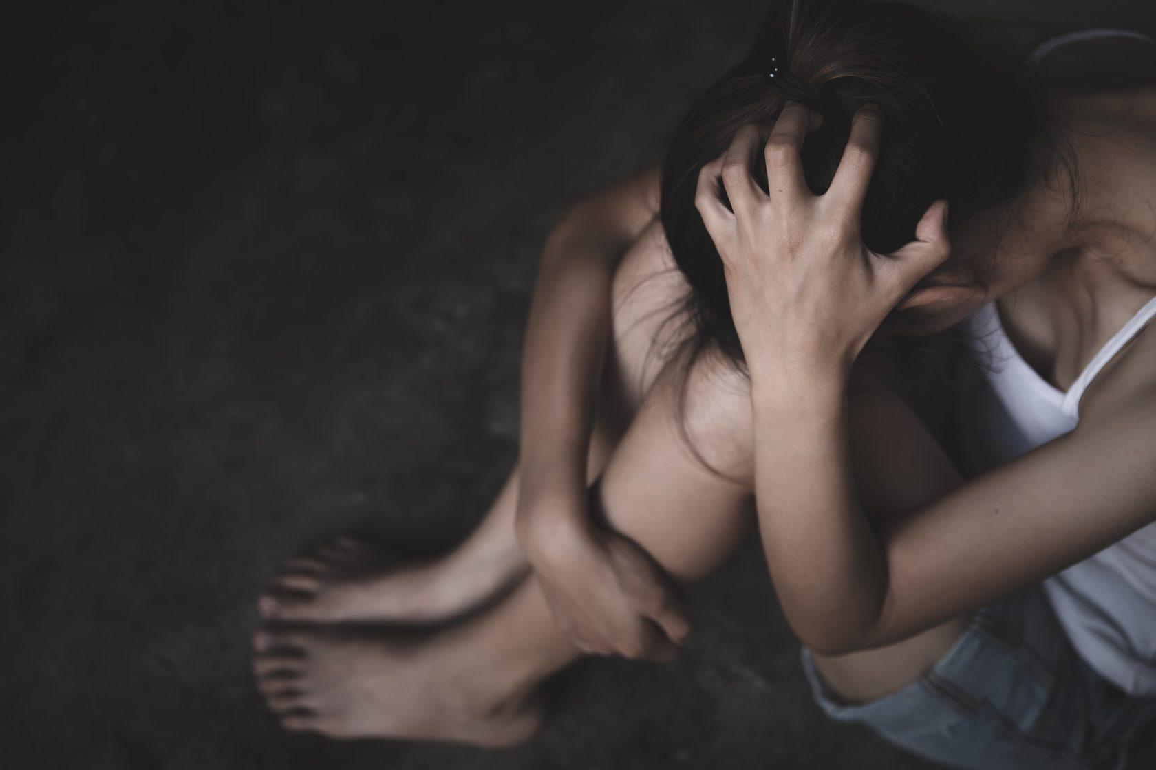 В Чите трое узбеков изнасиловали девушку