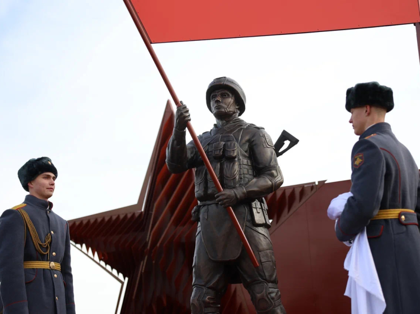 В Домне возвели мемориал участникам СВО