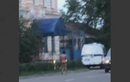 Пьяный мужчина пришел голым в отдел полиции в Нерчинске