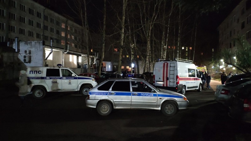 ​Полиция не обнаружила опасных предметов в оцепляемом доме в Краснокаменске