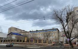 Пациент горбольницы в Чите избил медсестру, после чего вышел в окно