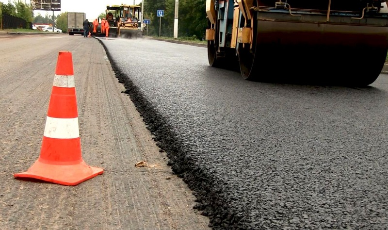 Предприниматель отремонтировал дорогу в Краснокаменске до проведения торгов за 35 млн рублей