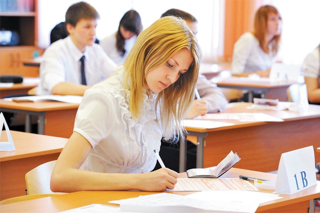 Забайкальские выпускники будут сдавать выпускные экзамены в двух формах