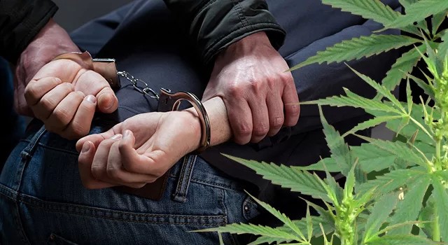 В Чите полицейские задержали мужчину с наркотиками и это не Голунов
