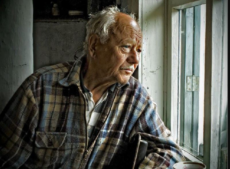 ​Пенсионер из Шилкинского района матом пожаловался на «Читинские окна»