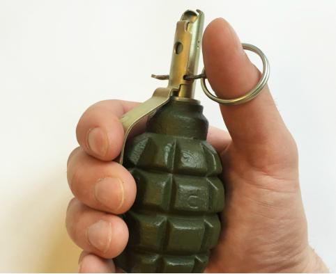 Боевую гранату нашли в гаражном кооперативе в Чите