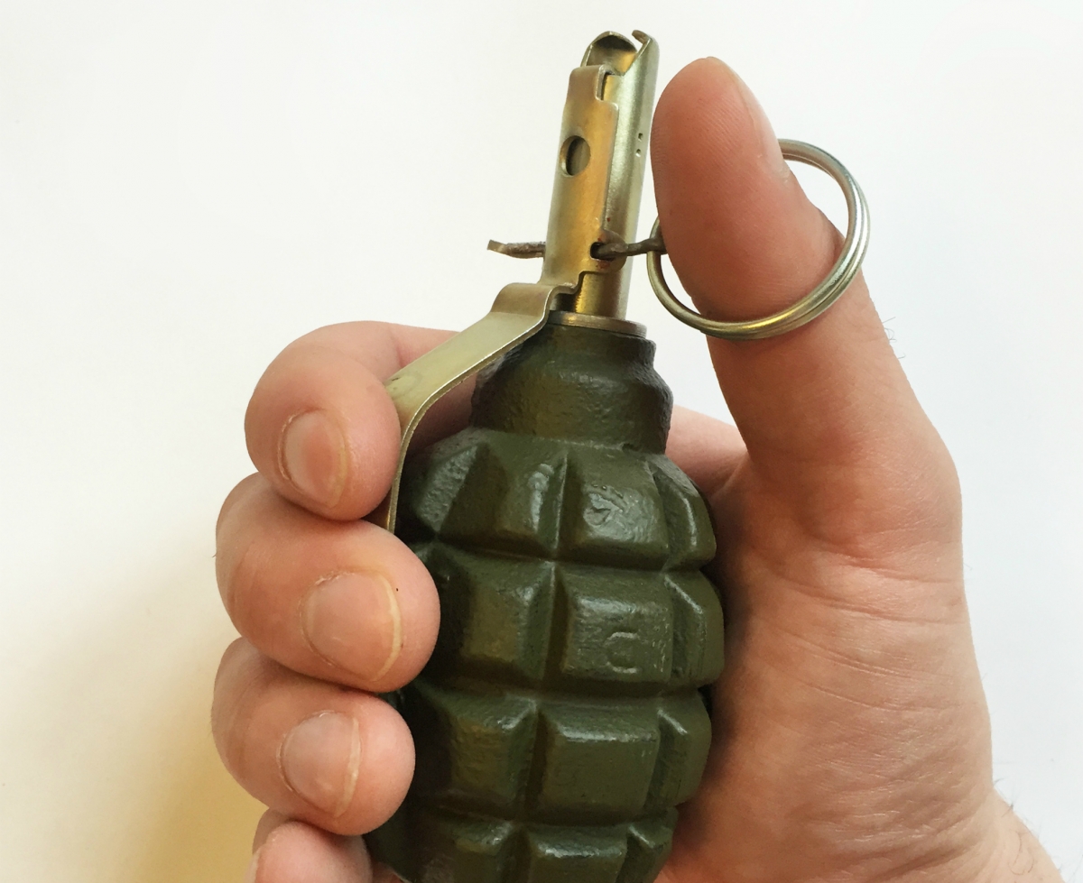 Боевую гранату нашли в гаражном кооперативе в Чите