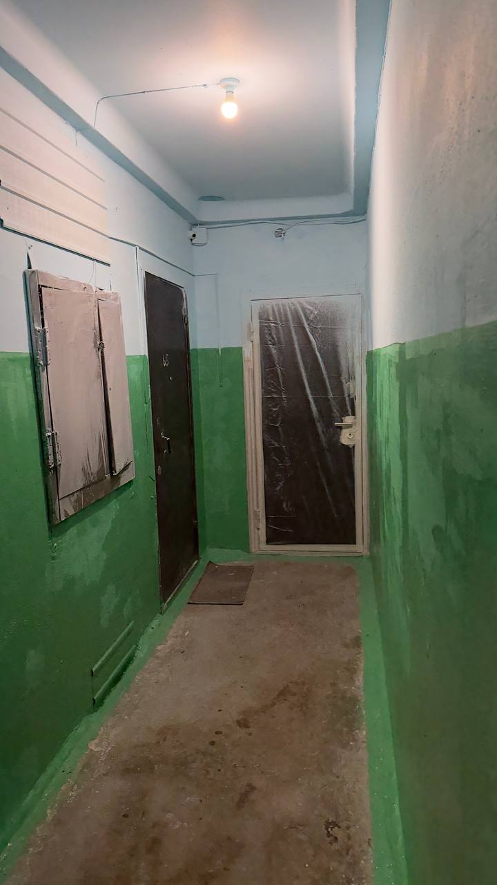 Двери раздора и ремонт среди зимы