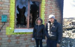 ​Остаться без крова, но с кредитами — видео о погорельцах из Унды