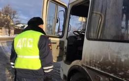​Неисправности, отсутствие лицензий и пьяные водители – ГИБДД выявили 216 правонарушений на общественном транспорте