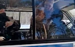 Жительницу Ивановки продержали несколько часов в полиции после схода против сжигания свиней. Потом к ней домой пришли из ПДН.