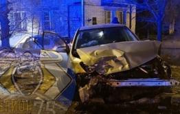 В Чите водитель и пассажир Toyota пострадали в ДТП с Mitsubishi 
