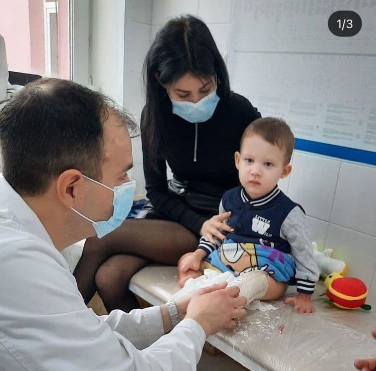 Семья из Читы потребовала с медиков 9 млн рублей за ампутацию конечностей полуторагодовалого ребенка