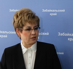 Губернатор Забайкалья Жданова в 2016 году заработала 5,4 млн. рублей
