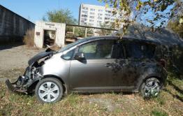 В Читинском районе девушка угнала у знакомого машину и попала в ДТП