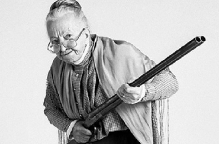 81-летняя пенсионерка из Михайловки выгнала грабителей