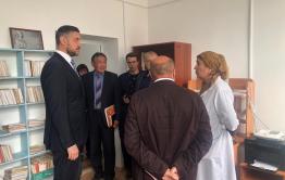 ​Осипов поручил починить протекающую крышу в больнице в селе Тупик. Ранее больницу отремонтировали за 20 млн. руб.