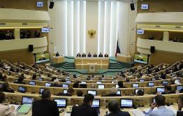 ​Кандидаты в губернаторы выдвинут в сенаторы «заслуженного бурята», артиллериста и самого себя