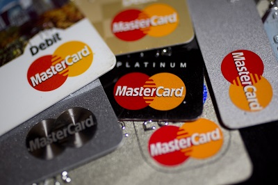 MasterCard изучает возможности снятия денег с карты в кассе магазина