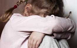 Читинца обвиняют в сексуальном насилии над 7-летней падчерицей