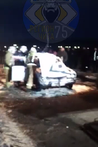 Машину с двумя трупами вытащили из Шилки в Приисковом