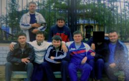 Писателя-бандита Ведерникова пытают в красноярском СИЗО — источники