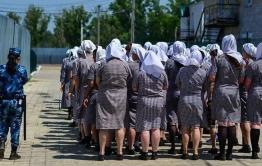 Кафе, конфликт, кафельный пол: сестра толкнула сестру и случайно ее убила