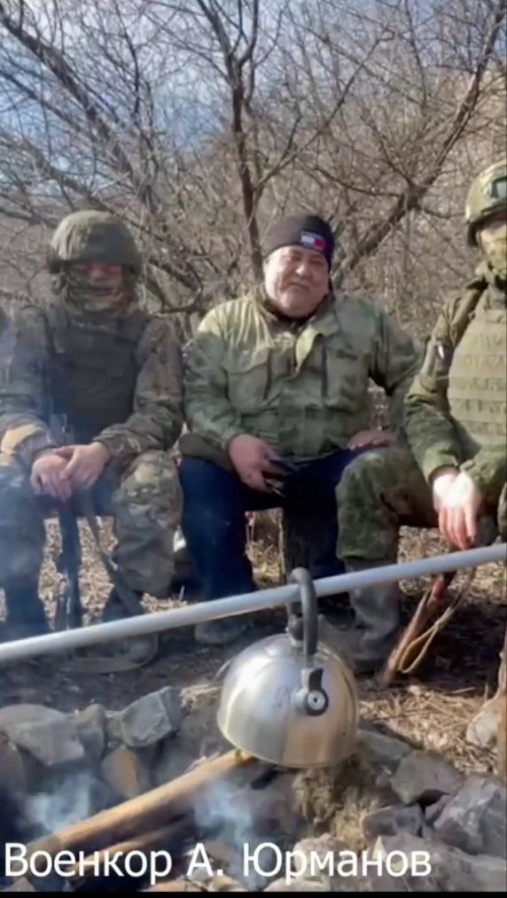 Забайкальские артиллеристы бьют фашистских гадов