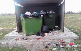 «Олерон+» третий месяц не вывозит мусор в селе Краснокаменского района
