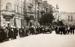 Новогоднее поздравление депутату от «жировавшей» в оккупации