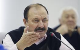 Есть такая профессия, Плюхин, Трофимова убивать