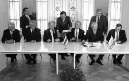Советский Союз развалили по пьяни (подробности)