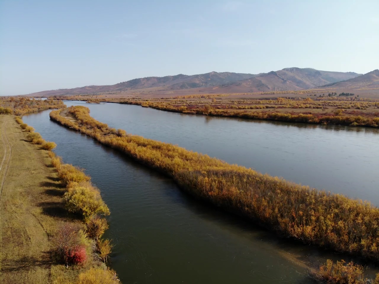 Водные богатства забайкальского края. Река Онон Забайкальского края. Онон река в Забайкалье. Долина реки Онон Забайкальского края. Река Онон Монголия.