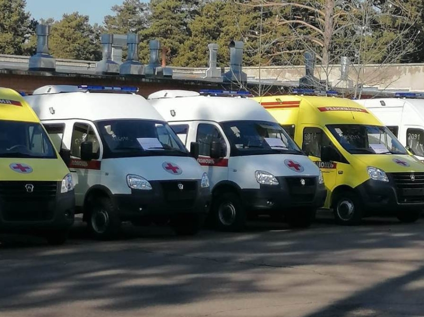 Новые автомобили скорой помощи выдали в Забайкалье