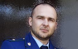Прокурор: Издалека заключенных проще считать плохими 