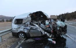 ​Арестован водитель автомобиля, в который врезался микроавтобус в Агинском районе — в этом ДТП погибло семь человек