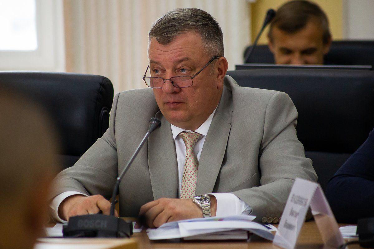 Режим самоизоляции спровоцировал рост правонарушений на алкогольной почве - Гурулев о запрете продажи алкоголя